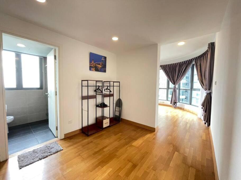 Teega Suites Seaview By Vdo Homestay Нусаджая Екстериор снимка