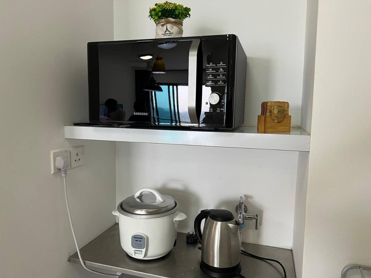Teega Suites Seaview By Vdo Homestay Нусаджая Екстериор снимка